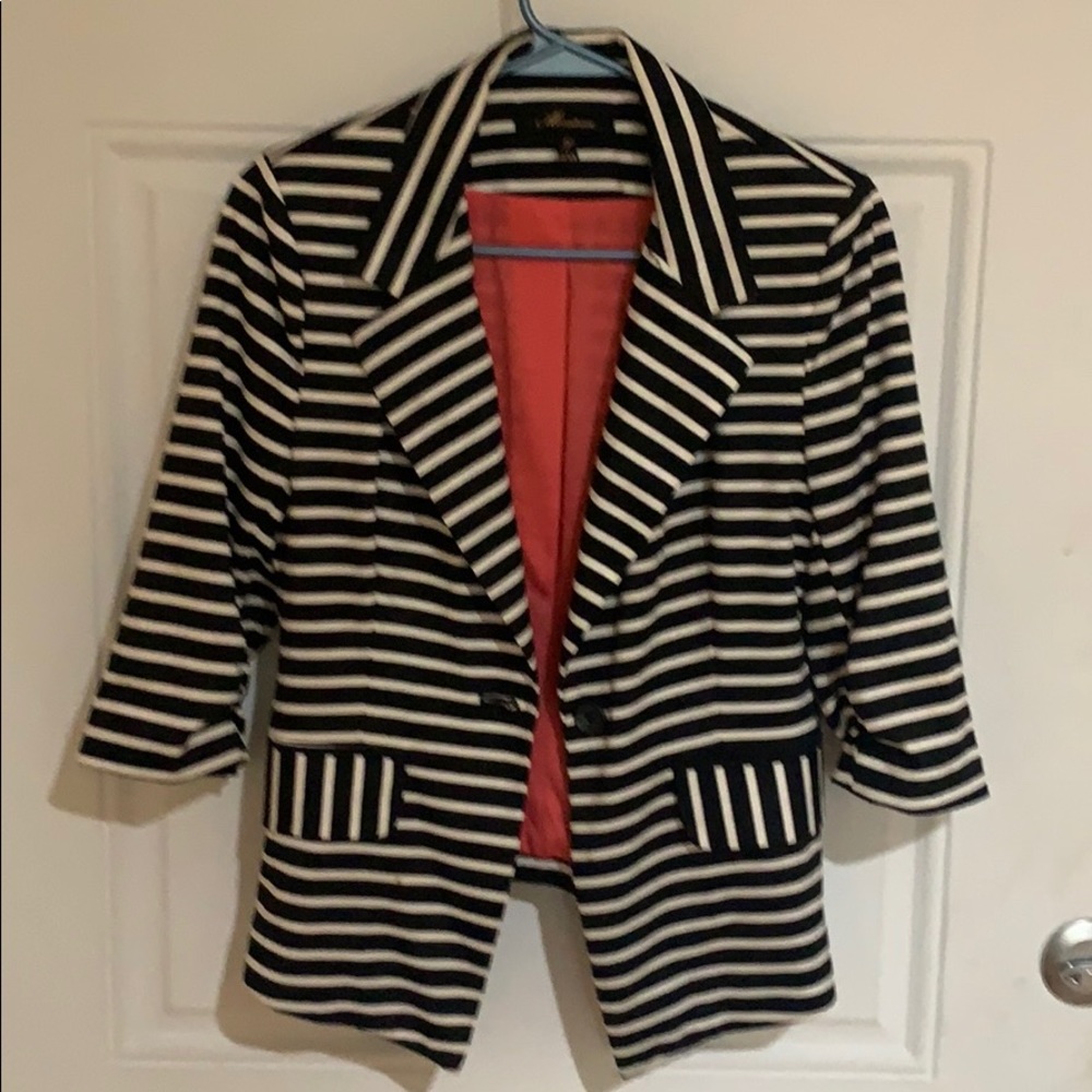 SALE! ❤️ black white striped Jacket  3/4 sleeve - Picture 2 of 7